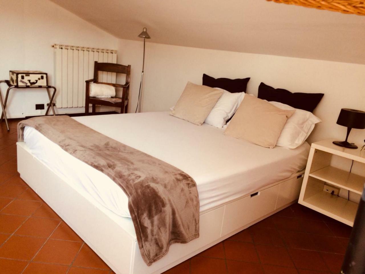 Easy Room Colle Val D'Elsa Exteriör bild